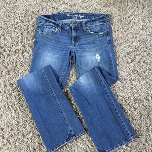 AEO Favorite Boyfriend Jeans - Size 6 long